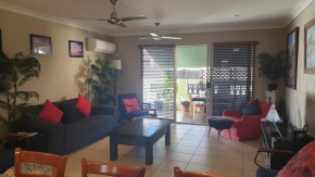 A City Retreat, 2BR Apartment - Reid Park -Townsville